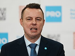 P�edsedou strany PRO se op�t stal její zakladatel Jind�ich Rajchl. (6. prosince...