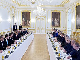 P�edseda sn�movny Tomio Okamura vyrazil na Slovensko na pozvání �éfa Národní...