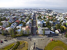 Grindavík, který �il je�t� p�ed dv�ma lety rybá�ským ruchem a v�ní �erstvého...