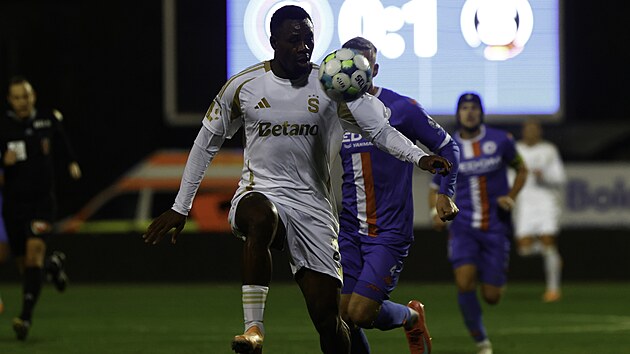 M�� zpracov�v� Kevin-Prince Milla ze Sparty.