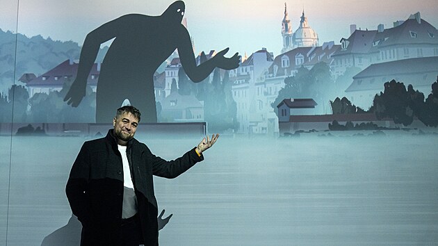 �editel Muzea Prahy Ivo Macek ukazuje p�t� s�l s plavbou po �ase a Vltav�. (2. prosince 2025)