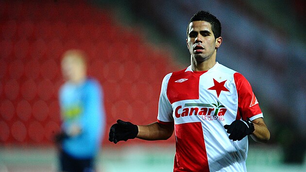 Tijani Belaid v dresu pra�ské Slavie v roce 2009.