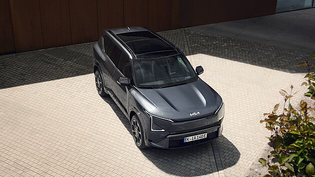 Kia EV4