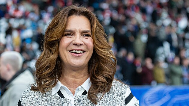 Katarina Wittová nav�tívila v kv�tnu 2025 zápas amerického fotbalu.