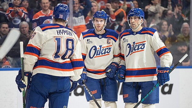 Connor McDavid se raduje z g�lu proti Seattlu.