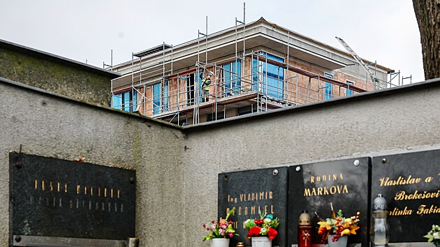 Vstavba novch obytnch dom na Novm Pertn v Liberci pobl krematoria (12. listopadu 2025)