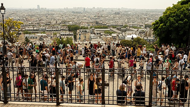 Pohled od baziliky na Montmartru