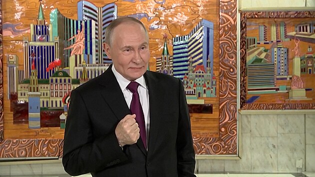 Jestli chce Evropa vál�it, jsme p�ipraveni, prohlásil Putin