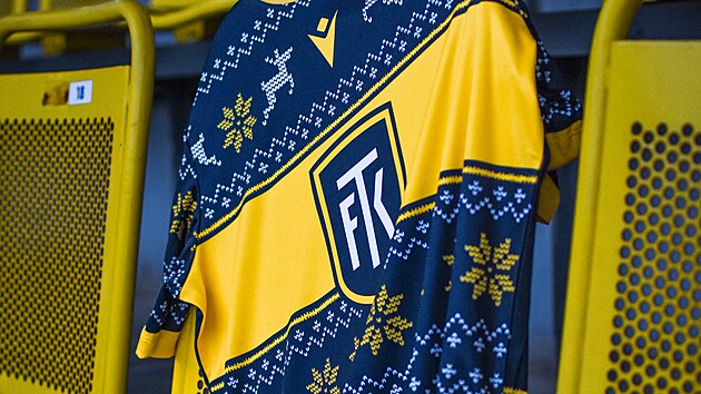 Speci�ln� v�no�n� dresy fotbalist� Teplic, kter� obl�knou v z�pase proti Slavii.