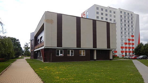 Jiho�esk� univerzita (JU) v �esk�ch Bud�jovic�ch m� novou aulu. Na sn�mku je ta p�vodn�, kter� se p�ezd�valo Bob�k. (1. prosince 2025)