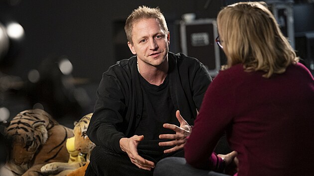 Tom� Klus a Blanka Kub�kov� v po�adu 13. komnata (vys�l�no prosinec 2025)