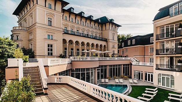 Falkensteiner Spa Resort sdl v historick secesn budov v Marinskch Lznch.