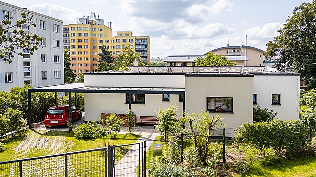 D�evostavbu za�ala majitelka stav�t v roce 2021. 