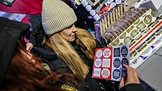 V BrnÄ� zaÄ�al VánoÄ�n�­ festival zlozvyků, zam�­řily na nÄ�j des�­tky lid�­