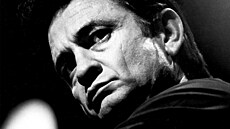Johnny Cash koncem �edesátých let koncertoval v amerických v�znicích. Nahrávky...