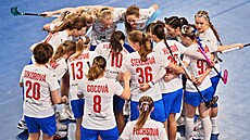 eské florbalistky na mistrovství svta v Brn.