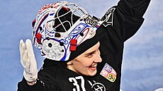 Branká�ka Jana Christianová se raduje po zápase s Loty�skem.