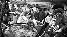 Tak kterého chce, hochu? V praské Jindiské ulici se prodávali kapi...