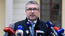 Martin �ebestyán (SPD) odpovídá noviná��m na dotazy po konzultacích s...