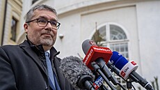 Martin �ebestyán (SPD) odpovídá noviná��m na dotazy po konzultacích s...