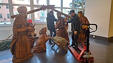 Do Fakultní nemocnice Ostrava p�iputoval i letos betlém v �ivotní velikosti,...