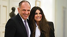 �ecký ministr zahrani�í Giorgos Gerapetritis vítá novou velvyslankyni USA v...