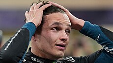 Lando Norris slaví zisk mistrovského titulu.