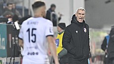 Plzeský trenér Martin Hyský bhem utkání na Slovácku