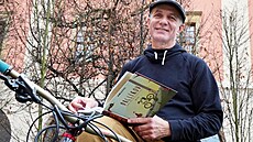 Lud�k �ebek napsal pohádky pro malé bajkery a bajkerky.