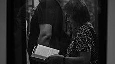 Podzemní poetika zaujala stovku fotograf�. Tento snímek získal odm�nu. 