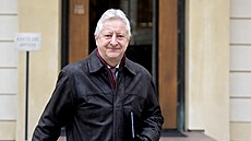 Generálporu�ík ve výslu�b� Jaromír Z�na ministr v budoucí vlád�. Hnutí SPD ho...