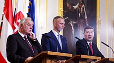 P�edstavitelé parlament� Slovenska, �eska a Rakouska se se�li v Bratislav� na...
