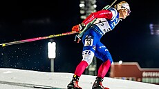 Lucie Charvátová na trati vytrvalostního závodu v Östersundu.