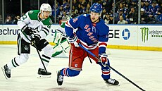 Alexis Lafrenière v akci proti Dallasu.