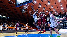 Momentka z utkání USK Praha - Hradec Králové.