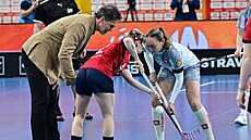 Jaromír Jágr na úvodním buly p�ed utkáním �esko - �výcarsko.