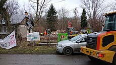 Zbouraná polovina finského dvojdomku v ostravské kolonii Bed�i�ka. (8. prosince...