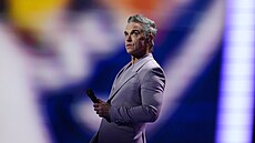Robbie Williams b�hem losu MS ve fotbale.