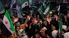 Sy�ané si p�ipomínají první výro�í pádu diktátora Ba�ára Asada. Snímek pochází...