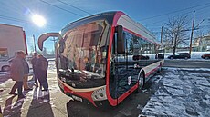 Jeden ze dvou zbrusu nových autobus� SOR NSG 12, které Dopravní podnik m�sta...