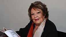 Jiina Bohdalová na ktu své nové kuchaky Prababiky pravnouatm (7. prosince...