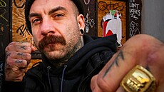 Box bez rukavic Hálu okouzlil, je to podle n�j �sport na d�chod�.