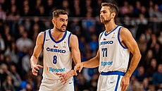 Tomá� Satoranský a Tomá� Kyzlink v utkání kvalifikace o postup na mistrovství...