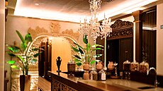 Bohatá výzdoba k indickému interiéru prost� pat�í.