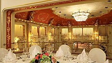 V roce 1993 za�ala rekonstrukce Boccaccia. V�e bylo vráceno do p�vodního stavu,...