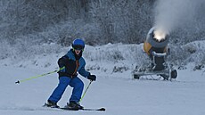 Ly�a�skou sezonu 2025/2026 zahájili jako první v Jeseníkách op�t ve skiareálu v...