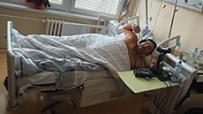 Patrik Hezucký byl v dobré nálad, vtipkoval, ukázal svj pokoj i ledniku...