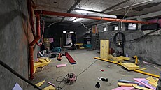 Rekonstrukce m�stského bazénu v A�i b�í na plné obrátky. Opravy se ale...