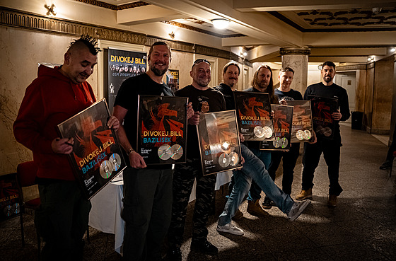 Divokej Bill s platinovými deskami