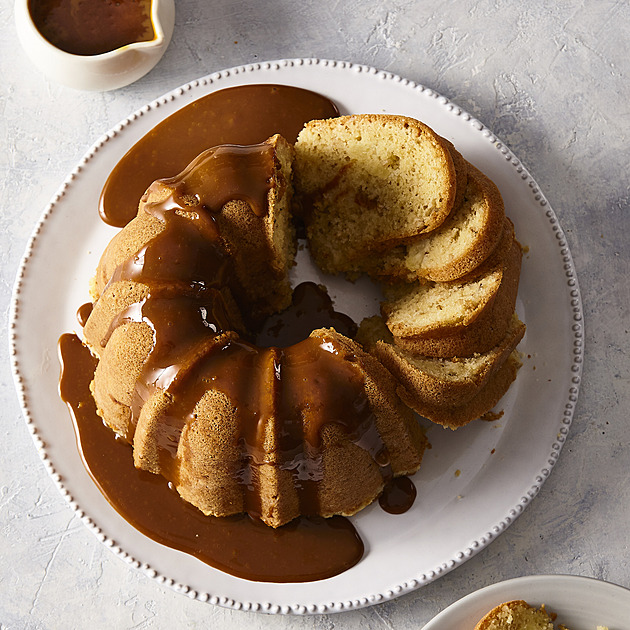 Ananasová bábovka s polevou